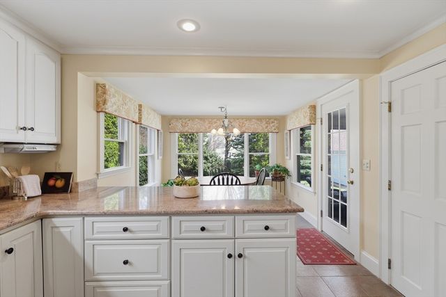 98 Farnham Street, Belmont, MA 02478