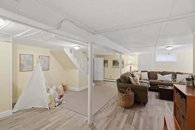 98 Farnham Street, Belmont, MA 02478