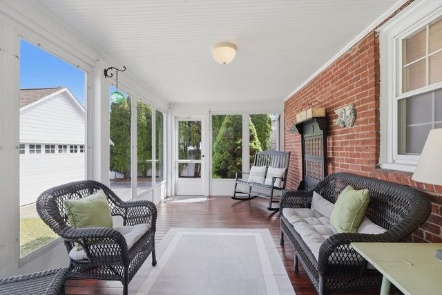 98 Farnham Street, Belmont, MA 02478