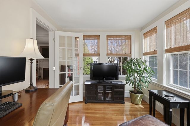 98 Farnham Street, Belmont, MA 02478