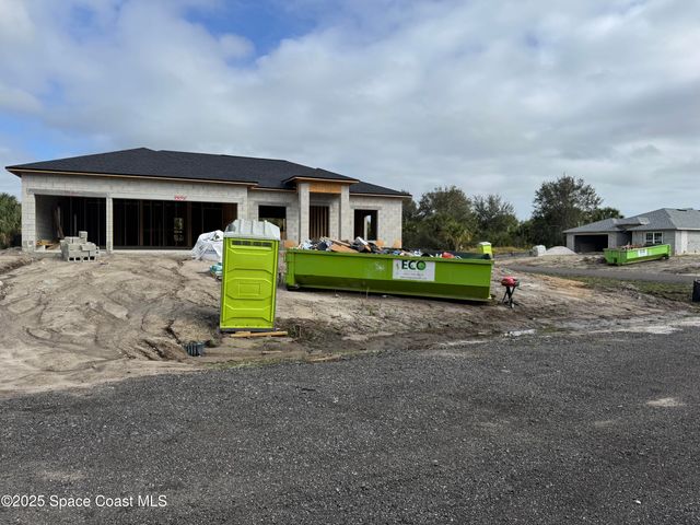 600 Yardley Street SW, Palm Bay, FL 32908