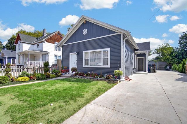 513 N Memorial DRIVE, Racine, WI 53404