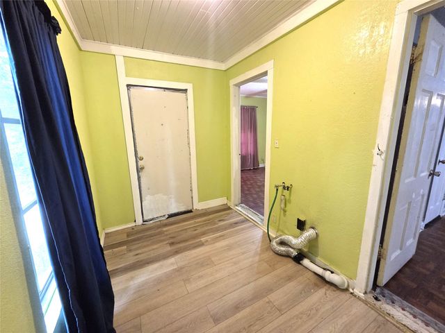 3528 Panola Avenue, Fort Worth, TX 76103