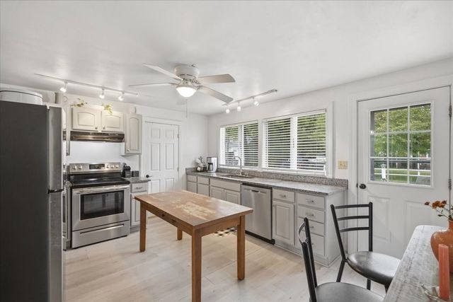 33 Edgar Rd, Scituate, MA 02066