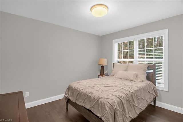 702 E Farriss Avenue, High Point, NC 27262