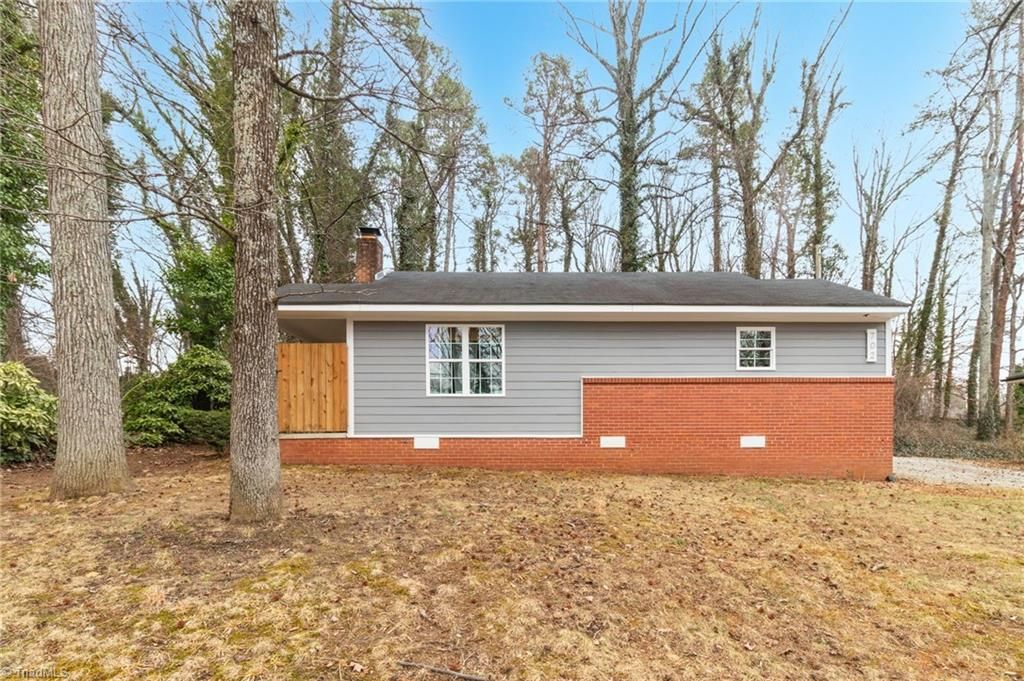 702 E Farriss Avenue, High Point, NC 27262