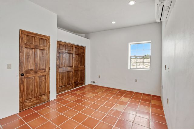 100 Rancho Alegre, Santa Fe, NM 87508