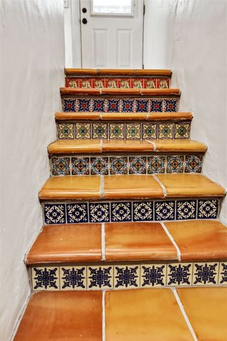 100 Rancho Alegre, Santa Fe, NM 87508