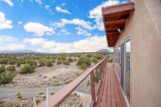 100 Rancho Alegre, Santa Fe, NM 87508