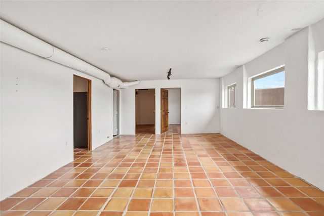 100 Rancho Alegre, Santa Fe, NM 87508