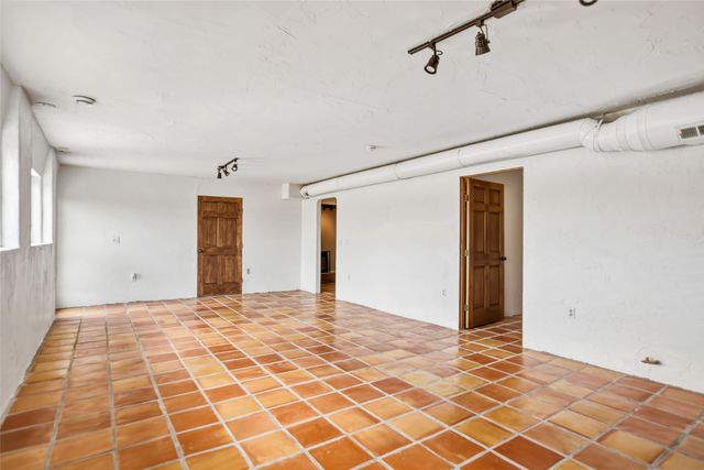 100 Rancho Alegre, Santa Fe, NM 87508