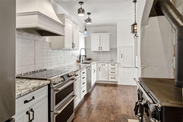 100 Rancho Alegre, Santa Fe, NM 87508