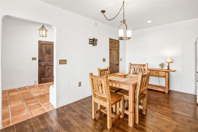 100 Rancho Alegre, Santa Fe, NM 87508