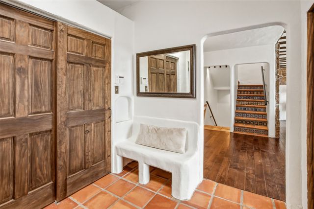 100 Rancho Alegre, Santa Fe, NM 87508