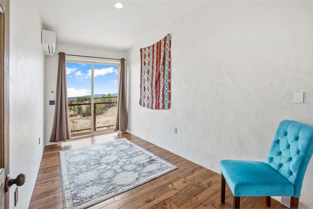 100 Rancho Alegre, Santa Fe, NM 87508
