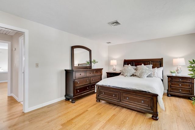 11 Beth Cir 11, Acton, MA 01720