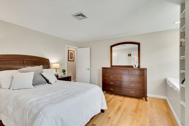 11 Beth Cir 11, Acton, MA 01720