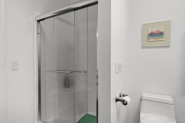 4616 Cass Elizabeth Road, Waterford Charter Township, MI 48328