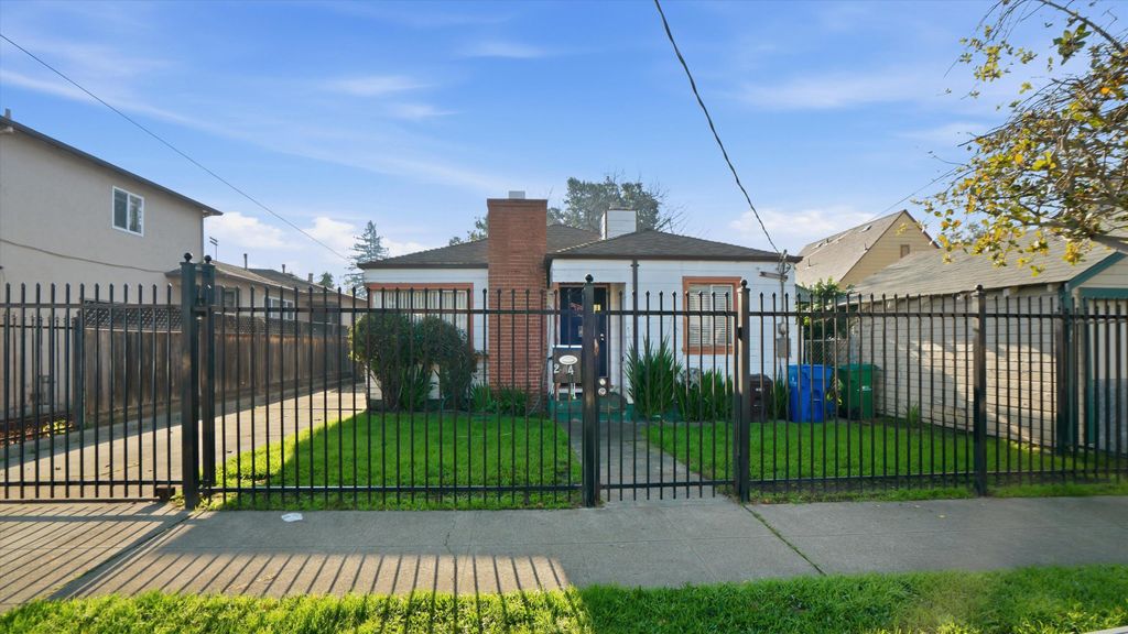 2314 84th ave, Oakland, CA 94605