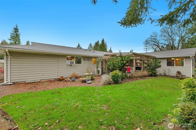 13309 47th Drive NE, Marysville, WA 98271