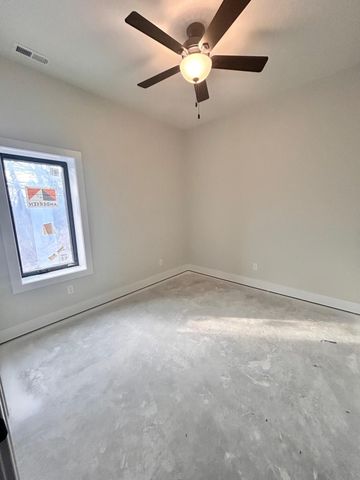 6198 S Holland Avenue, Springfield, MO 65810