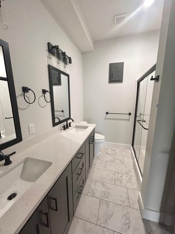 6198 S Holland Avenue, Springfield, MO 65810