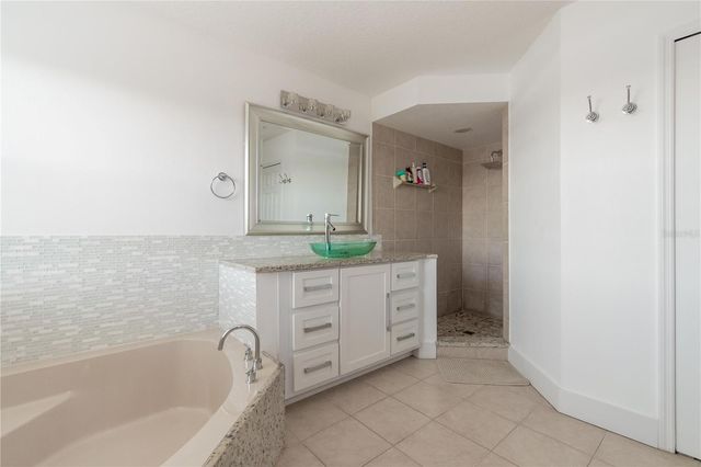 6609 LAKE PEMBROKE PLACE, Orlando, FL 32829