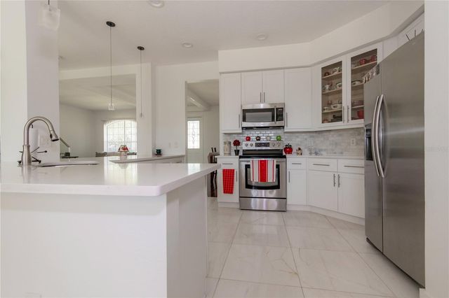 6609 LAKE PEMBROKE PLACE, Orlando, FL 32829