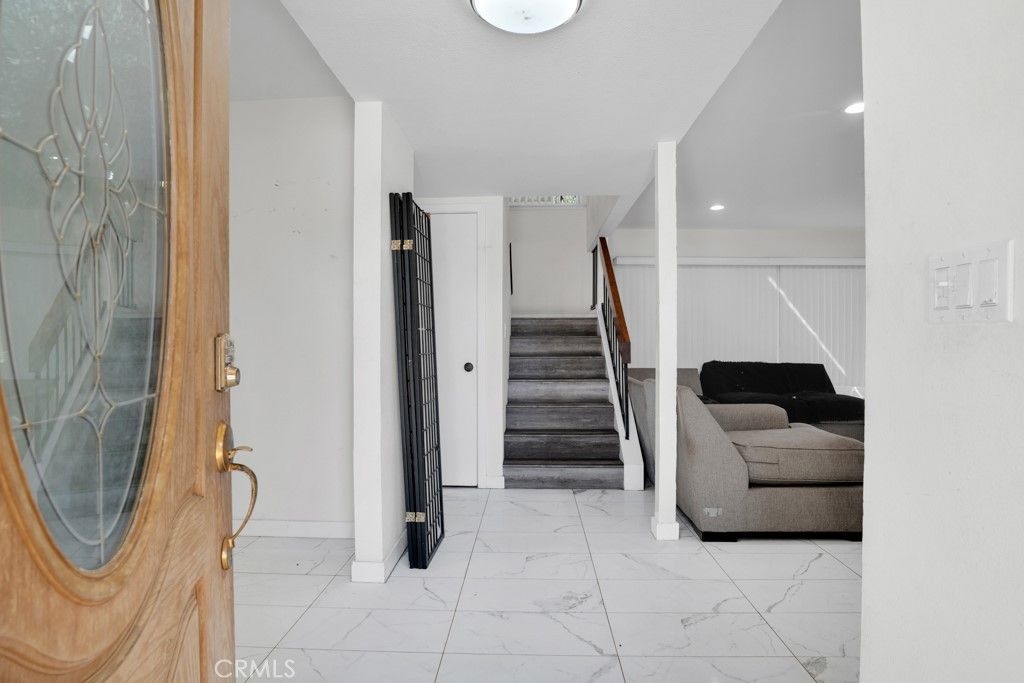 2491 Castlemont Court N, Simi Valley, CA 93063 — photo 4