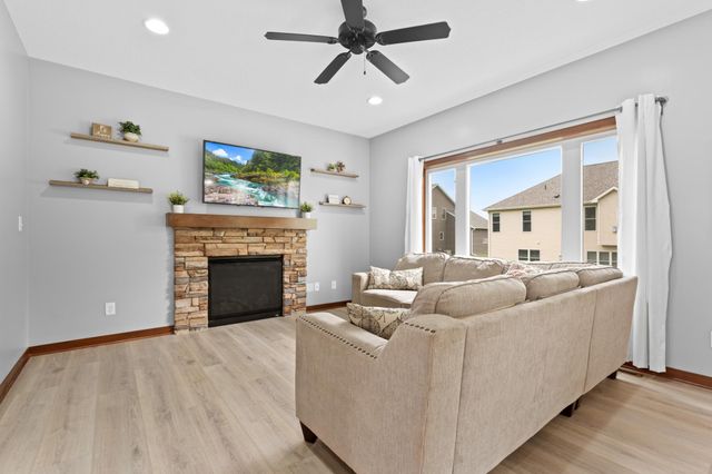 1002 9th Avenue NW, Byron, MN 55920