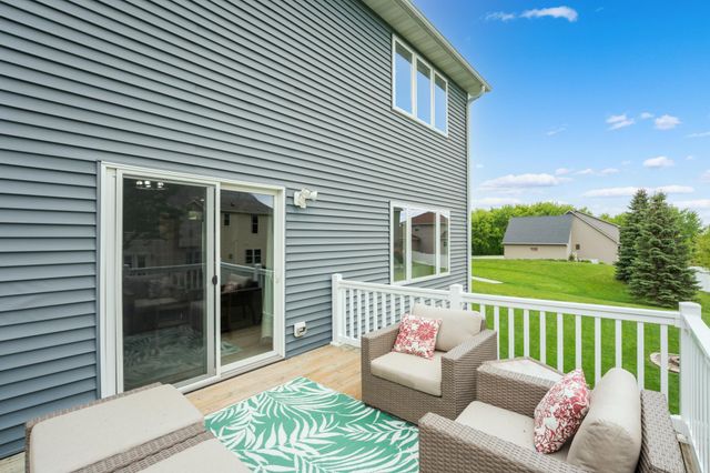 1002 9th Avenue NW, Byron, MN 55920