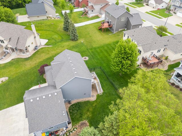 1002 9th Avenue NW, Byron, MN 55920