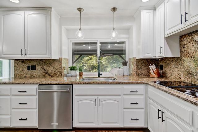 2239 Seabler Pl, Carmichael, CA 95608