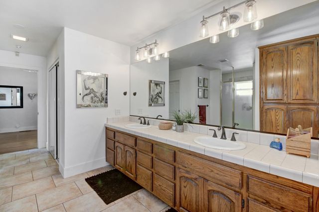 2239 Seabler Pl, Carmichael, CA 95608