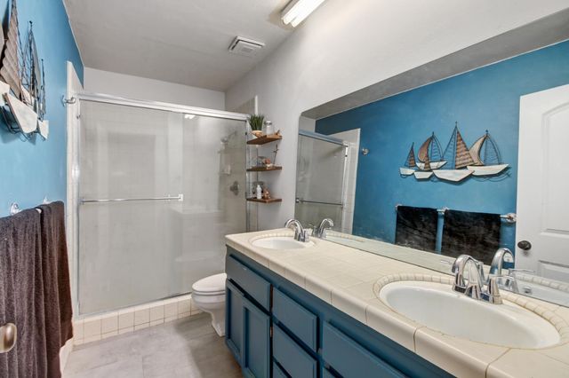 2239 Seabler Pl, Carmichael, CA 95608