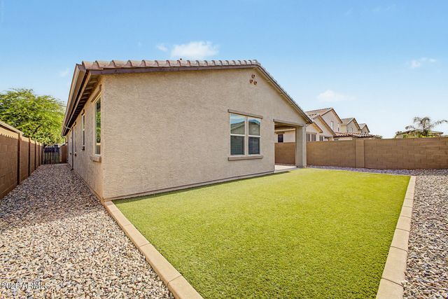 8530 W Flynn Lane, Glendale, AZ 85305
