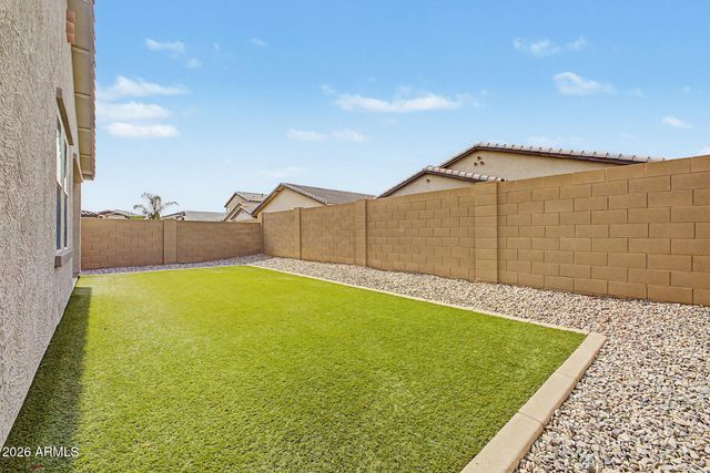 8530 W Flynn Lane, Glendale, AZ 85305