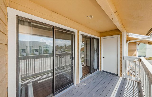 455 ALT 19 S S 214, Palm Harbor, FL 34683