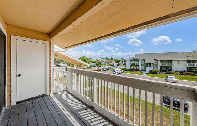 455 ALT 19 S S 214, Palm Harbor, FL 34683