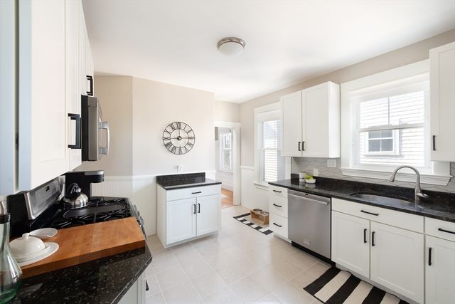 42 Rosemont St 3, Boston, MA 02122