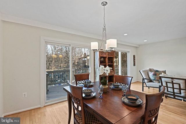 2029 CHADDS FORD DR, Reston, VA 20191