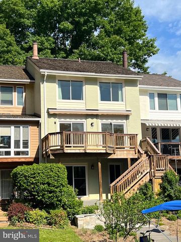 2029 CHADDS FORD DR, Reston, VA 20191