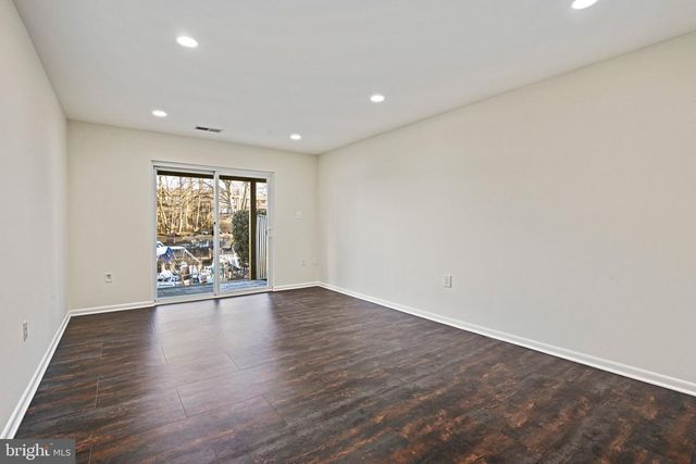 2029 CHADDS FORD DR, Reston, VA 20191