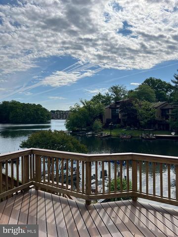 2029 CHADDS FORD DR, Reston, VA 20191