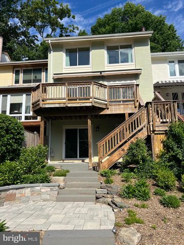 2029 CHADDS FORD DR, Reston, VA 20191