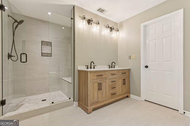 1660 Stoney Point Road, Cumming, GA 30041