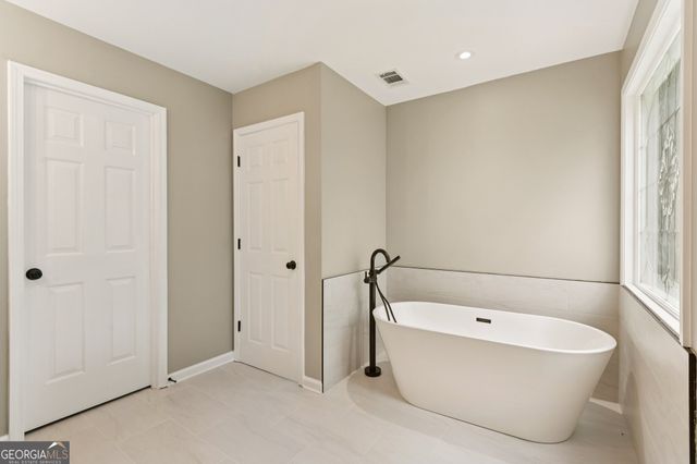 1660 Stoney Point Road, Cumming, GA 30041
