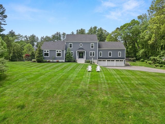 57 Candlewood Dr, Topsfield, MA 01983