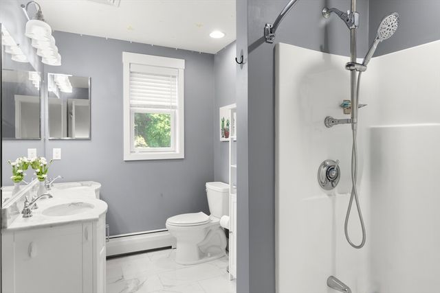 57 Candlewood Dr, Topsfield, MA 01983
