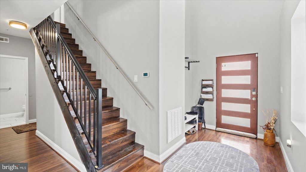 Image 32 of property listing at 3145 BAYBRIAR RD, Dundalk, MD 21222